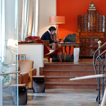 Hotel Boutique & Design Auersperg 4*