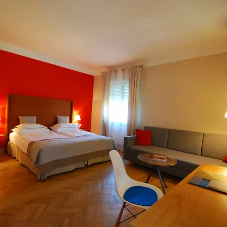 Hotel Boutique & Design Auersperg 4*