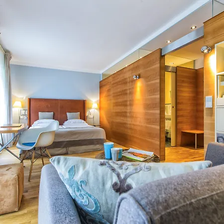 Boutique & Design Auersperg מלון 4*