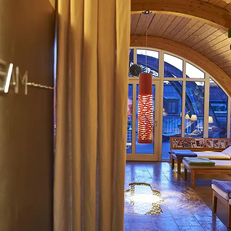 Boutique & Design Auersperg Hotel 4*