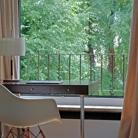 Boutique & Design Auersperg Hotel 4*